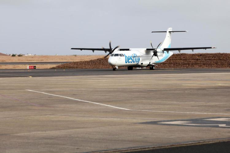 Aeronave da BestFly abandonada em Cabo Verde há mais de dois anos
