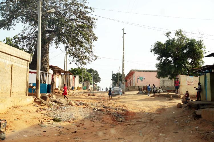Governo autoriza 22 mil milhões kzs para 30 km de vias nos Mulenvos