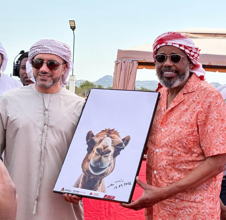 Namibe passa a gerir projecto de criação de camelos que já conta com animais ‘made in Angola’ 