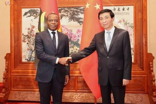 Presidente do Parlamento quer mais empresas chinesas no sector não petrolífero