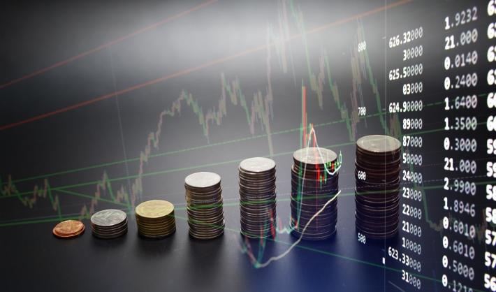 Alta dos juros globais aumenta pressão sobre financiamento de Angola e outras economias emergentes